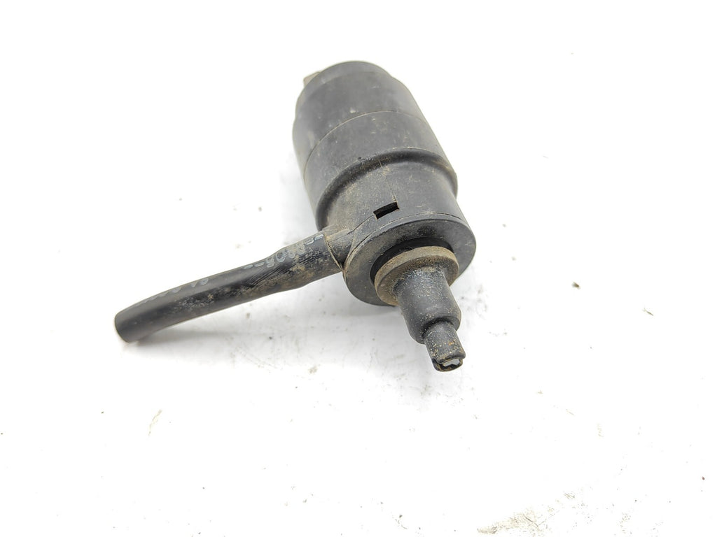 Alfa Romeo GT 1.9JTD 110kW 2005 Windscreen Washer Fluid Tank Reservoir Pump