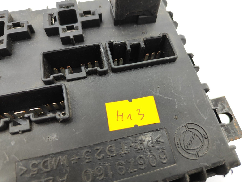 Alfa Romeo 156 1.9 JTD 110kW Diesel 2004 Fuse Relay Module Unit 60679160
