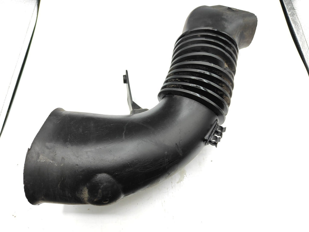 BMW 5 Series E61 530D 170kW 2006 Engine Air Intake Hose Pipe 7790056