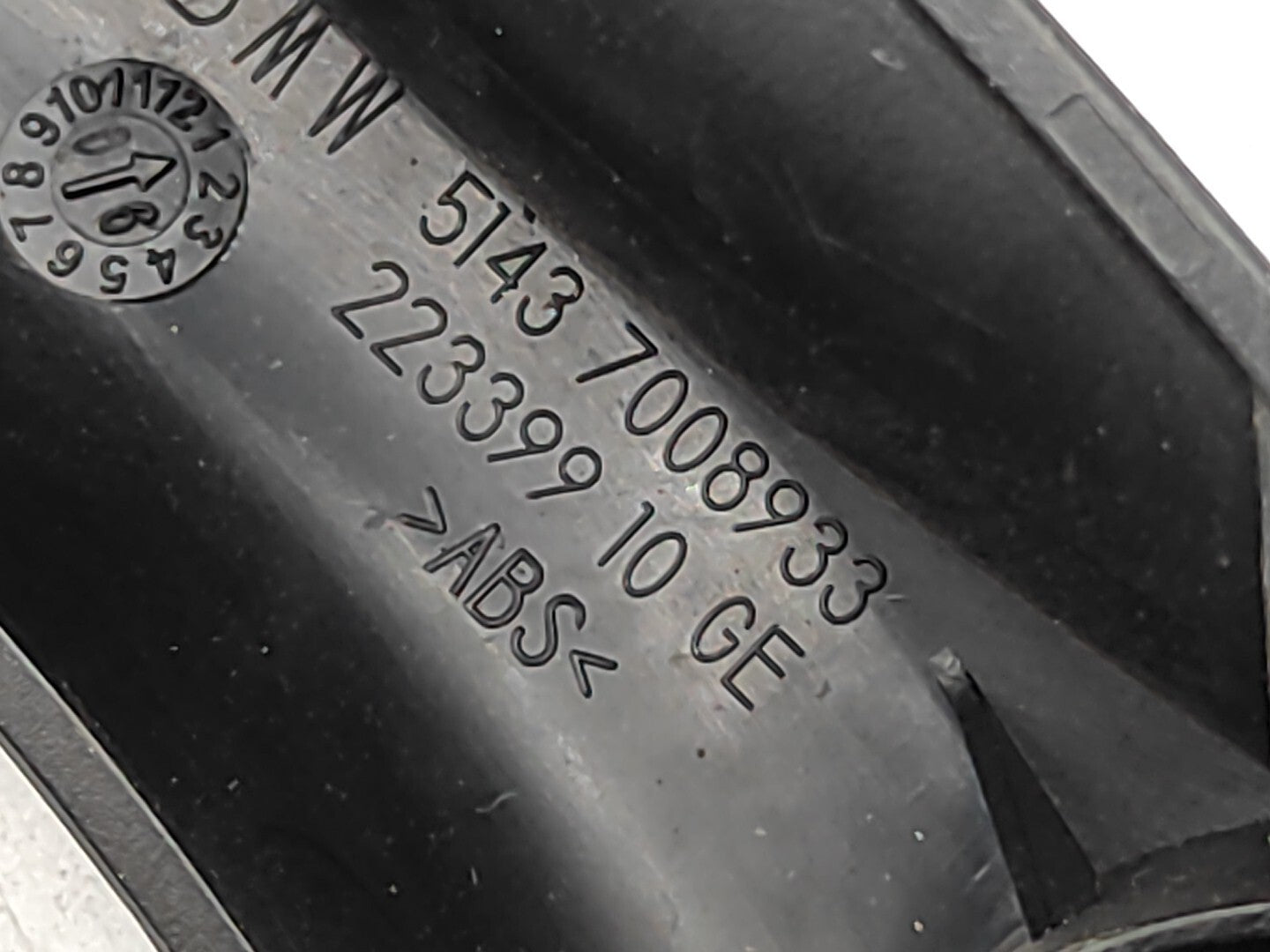 BMW E61 520D Estate 2005 LHD Bonnet Hood Release Handle 7008933 51437008933