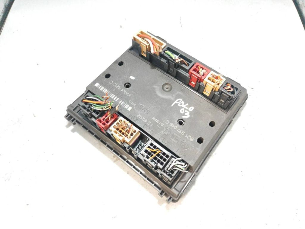 Volkswagen Polo 2002 Comfort convenience body module 6Q1937049C