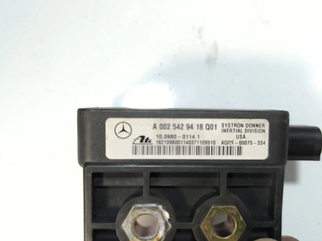 Mercedes-Benz C W203 2001 ESP acceleration yaw rate sensor A0025429418 