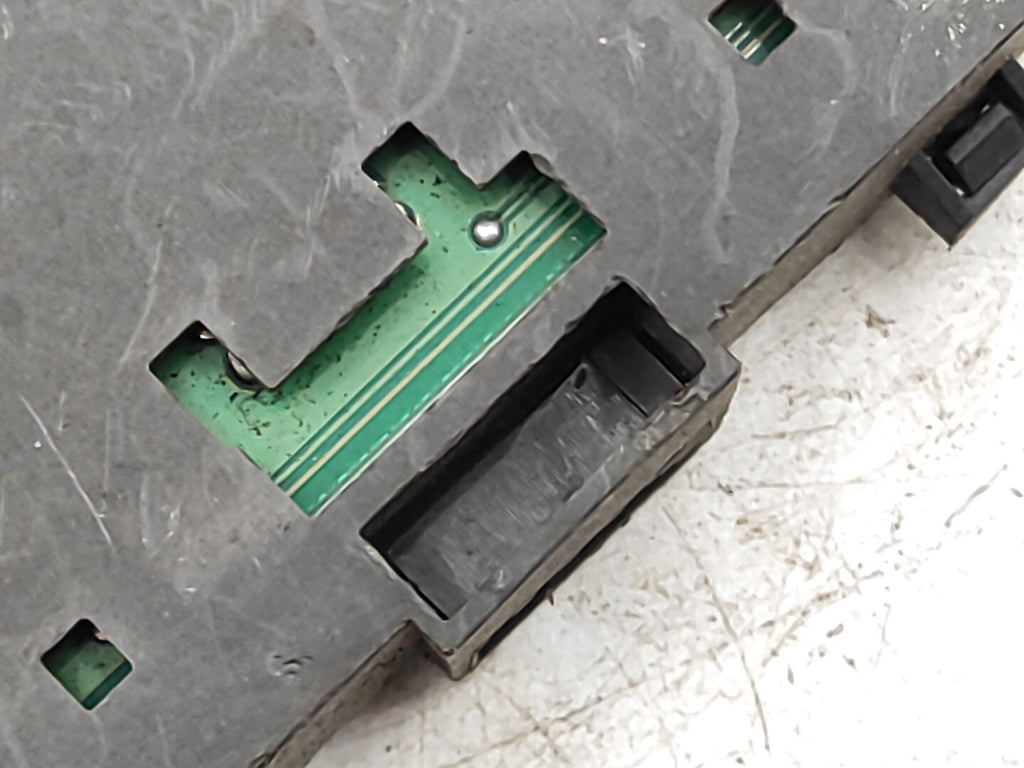 BMW 5 Series E39 2002 Alarm Control Unit Module 8379939 65758379939