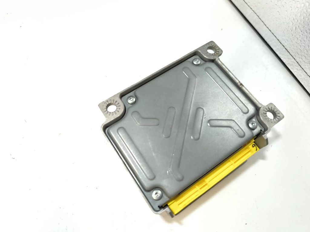 Mercedes-Benz E W211 2003 Safety ECU Control unit module A2118205785 