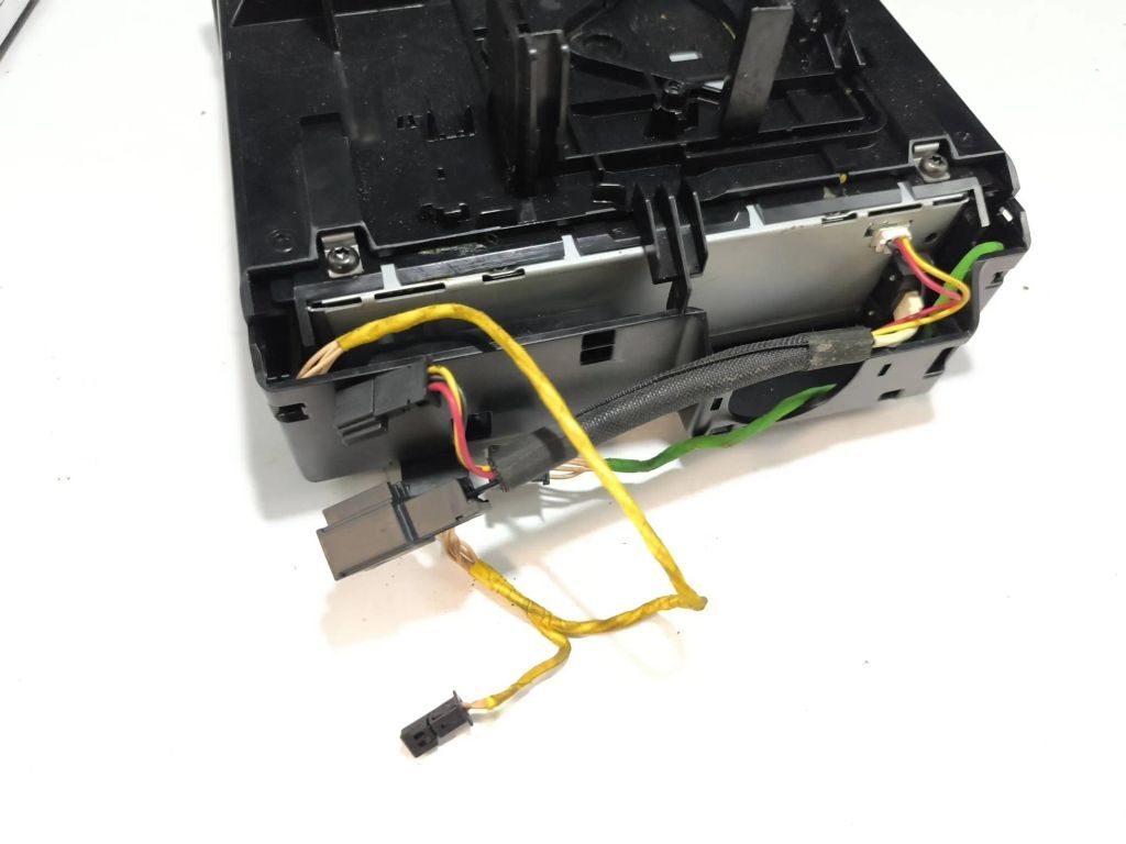 Mercedes-Benz E W211 2003 Hazard switches A2116800552 