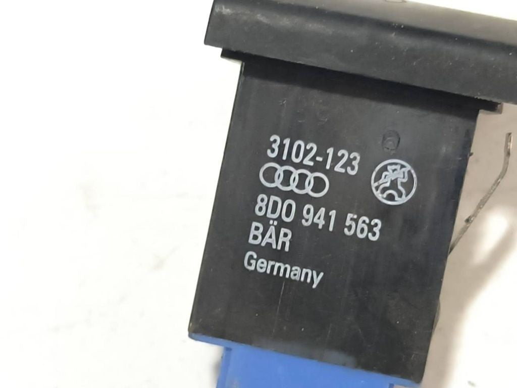 Audi A4 S4 B5 8D 2000 Fog light switch 8D0941563 