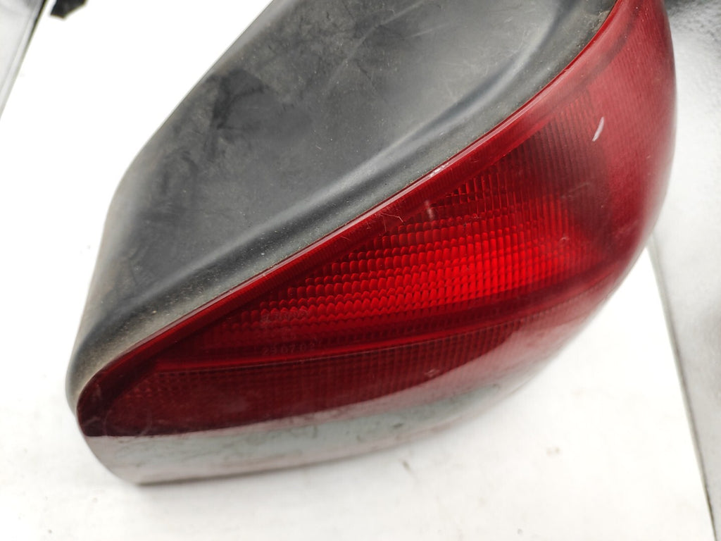Audi A3 8L 1.8i 1999 LHD Rear Right Side Taillight Light 8L0945096