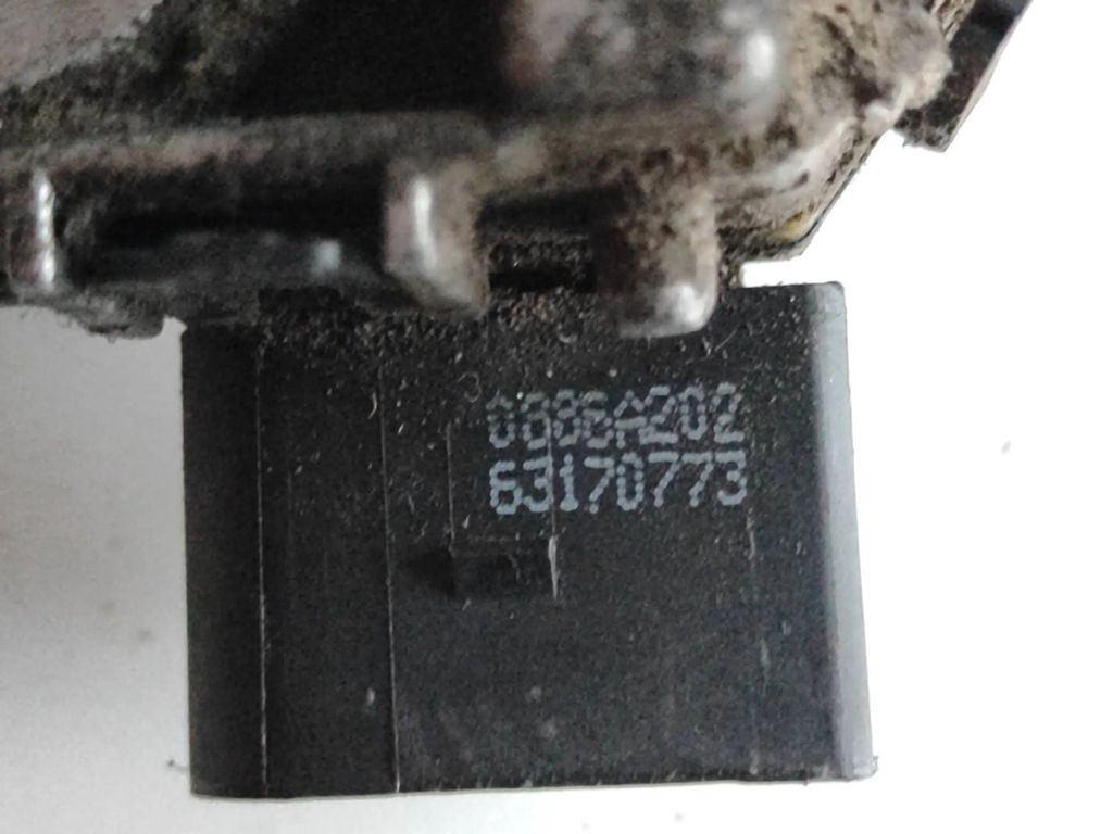 Alfa Romeo 159 2007 LHD Front windshield glass wiper motor 0390241915 