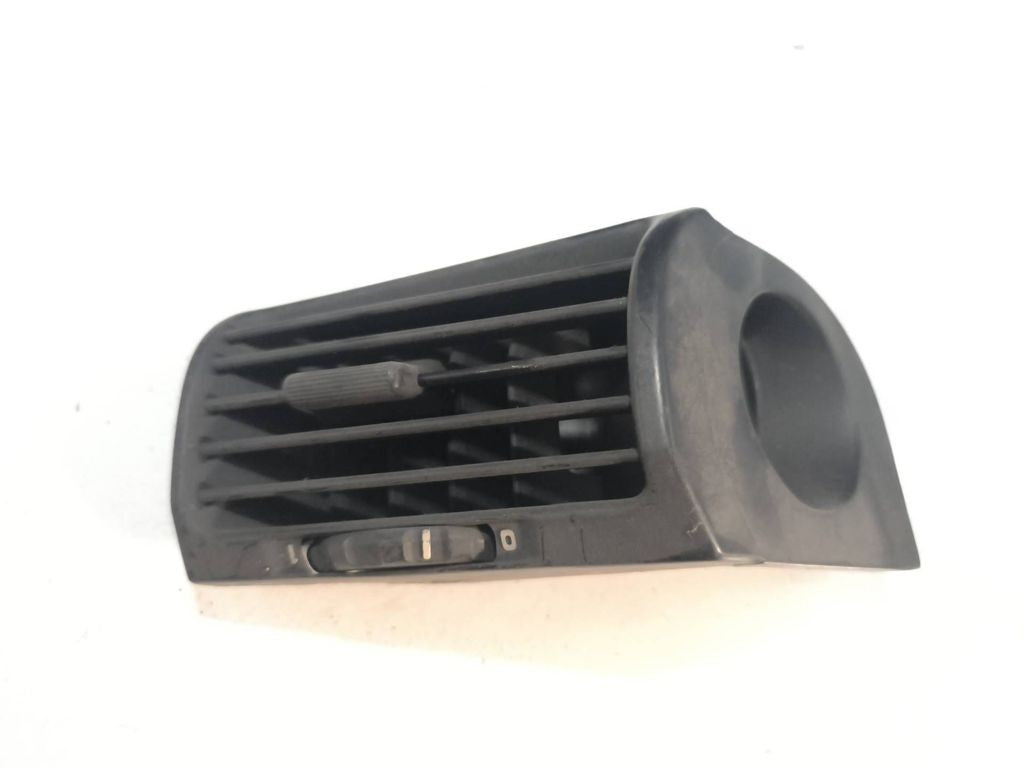 BMW 5 E34 1994 dashboard side air vent grill trim 1384087 