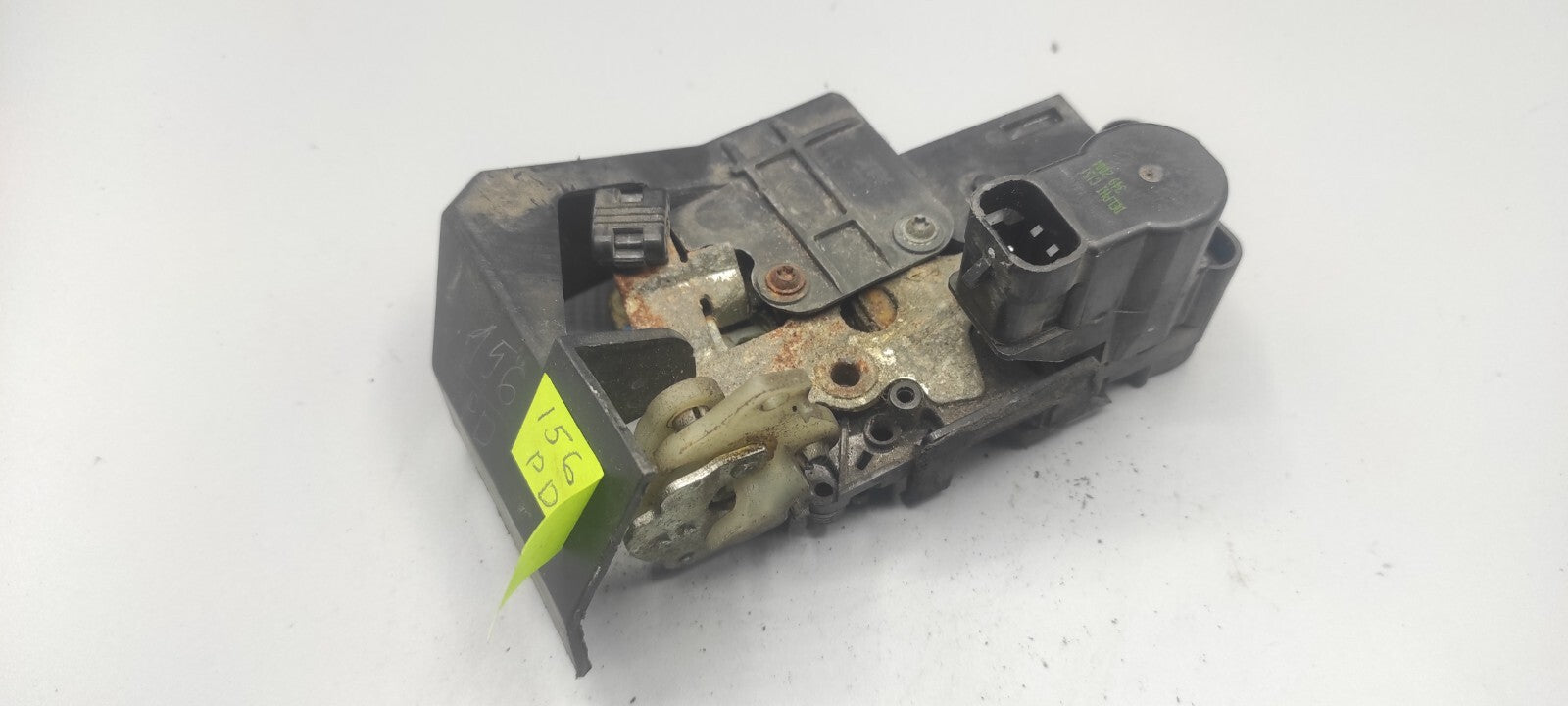 Alfa Romeo 156 1.9JTD 110kW Diesel 2004 LHD Front Right Door Lock 18110242