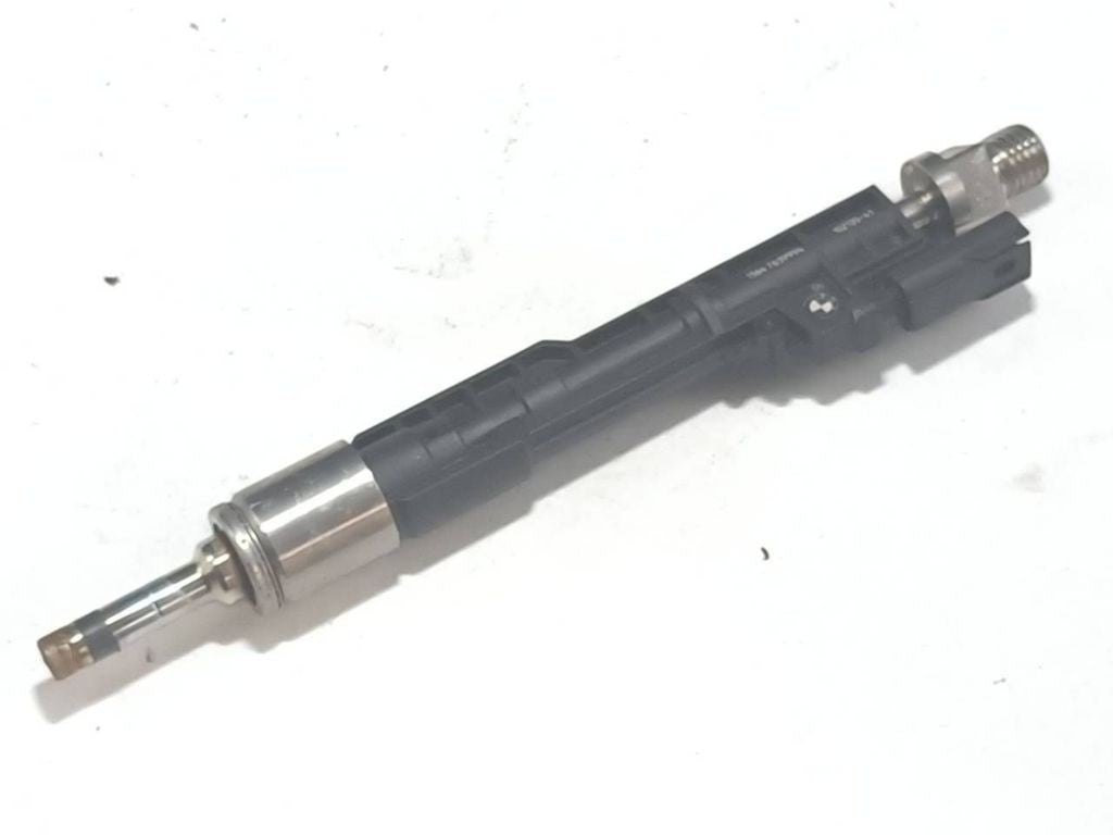 BMW M4 F82 F83 2017 S55 fuel injector 0261500533 