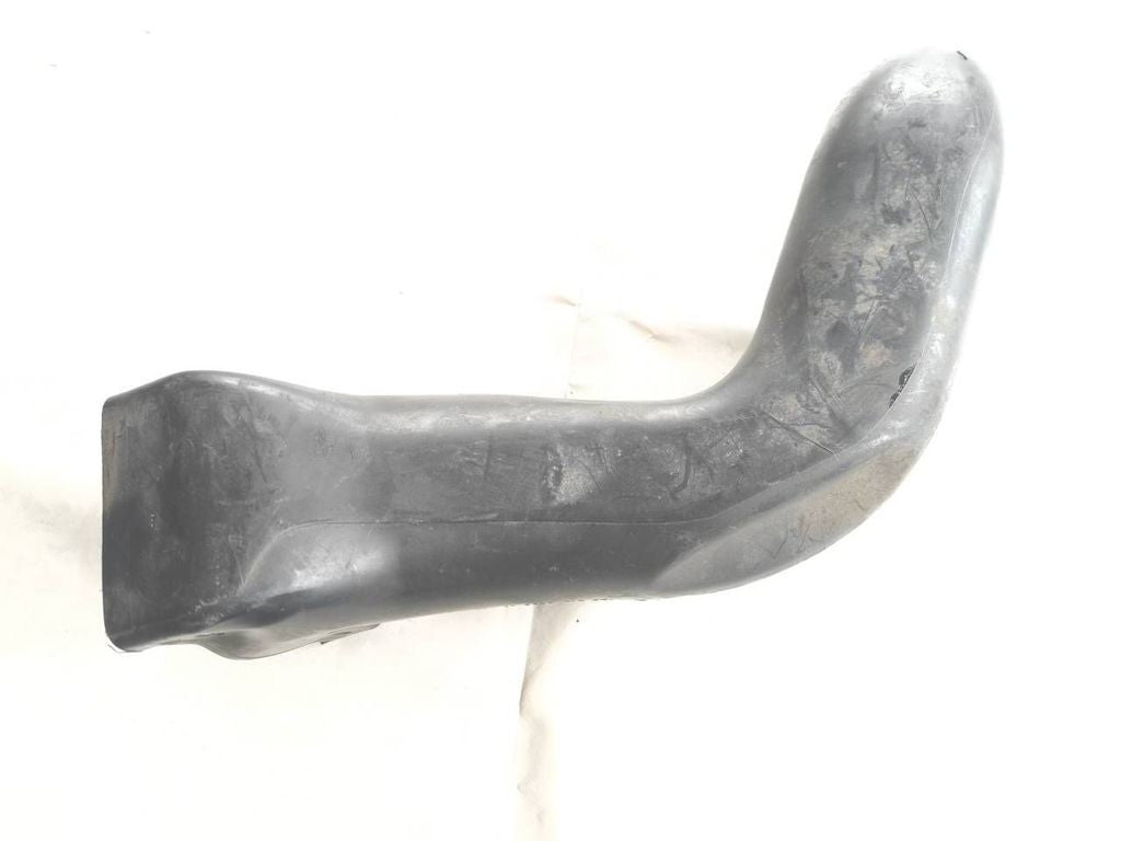 BMW 5 E39 2002 Diesel air intake hose pipe 13322247826 