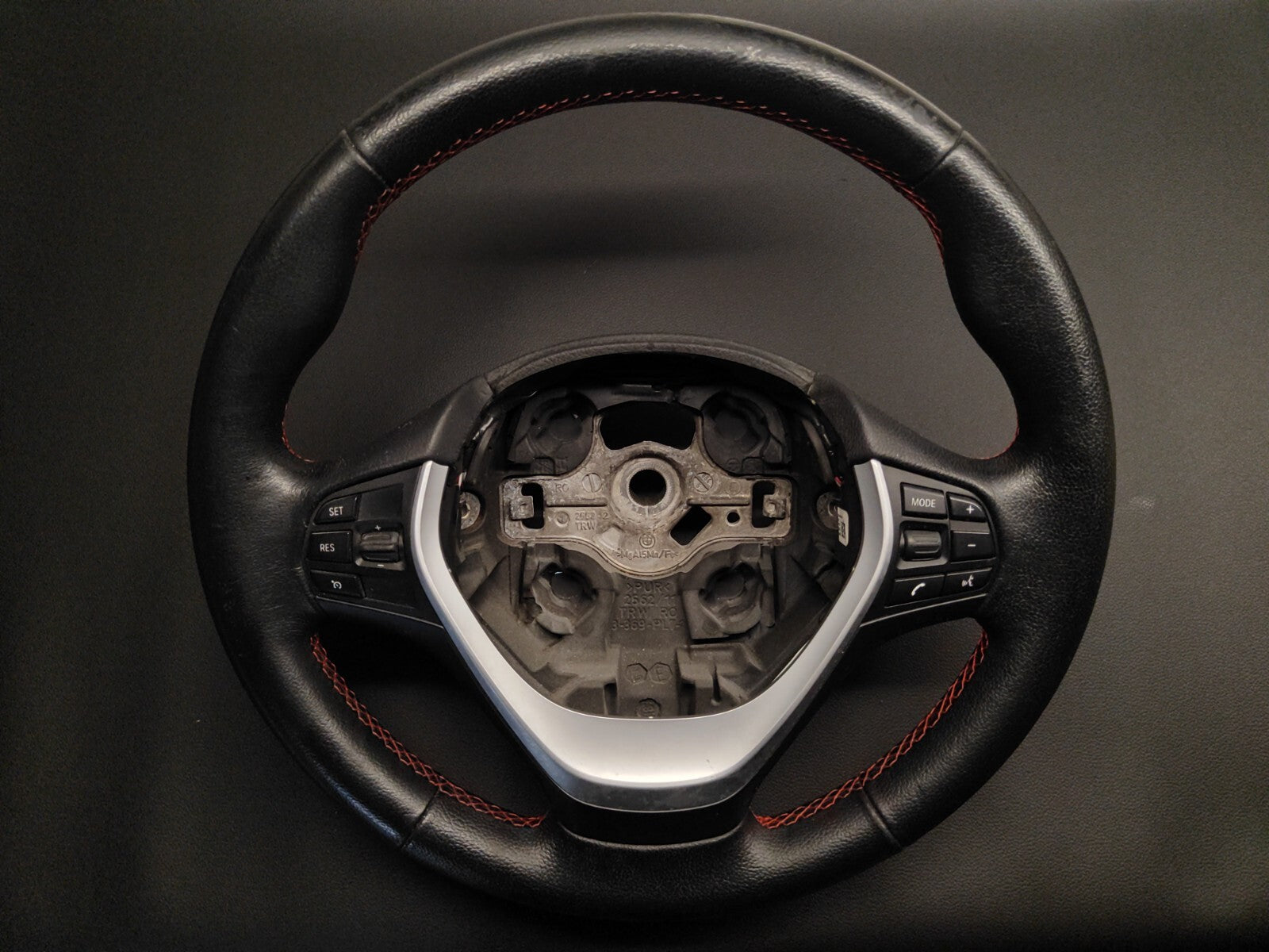 BMW 2 3 4 F22 F30 F31 F32 SPORT STEERING WHEEL 62562181E