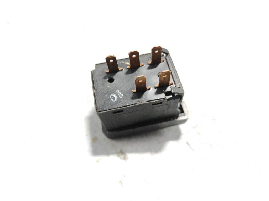 Alfa Romeo 155 1.8i 103kW 1994 Headlight level height control switch 0307851403 
