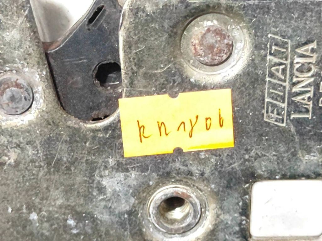 Alfa Romeo 155 1994 LHD front left door lock 