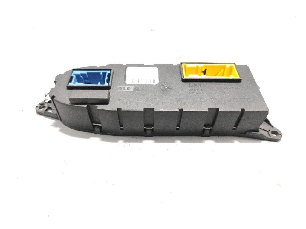 Peugeot 607 2.2i 116kW 2001 Comfort convenience body module 9641086480 