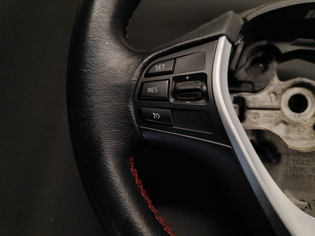 BMW 2 3 4 F22 F30 F31 F32 SPORT STEERING WHEEL 62562181E