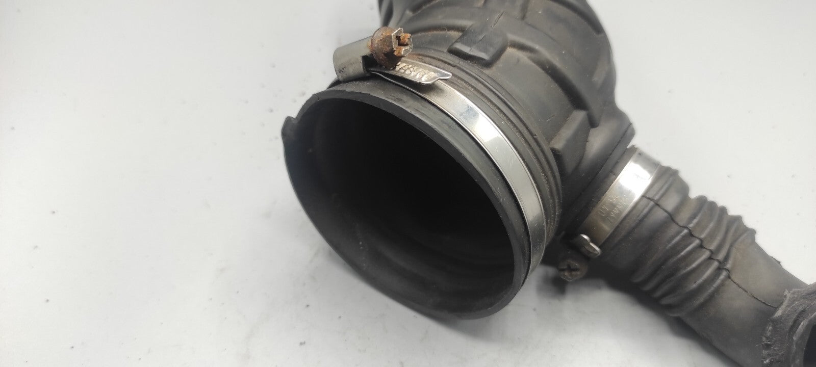 Alfa Romeo 159 2.4JTDm 147kW Diesel 2006 Engine Air Filter Box Intake Pipe Hose