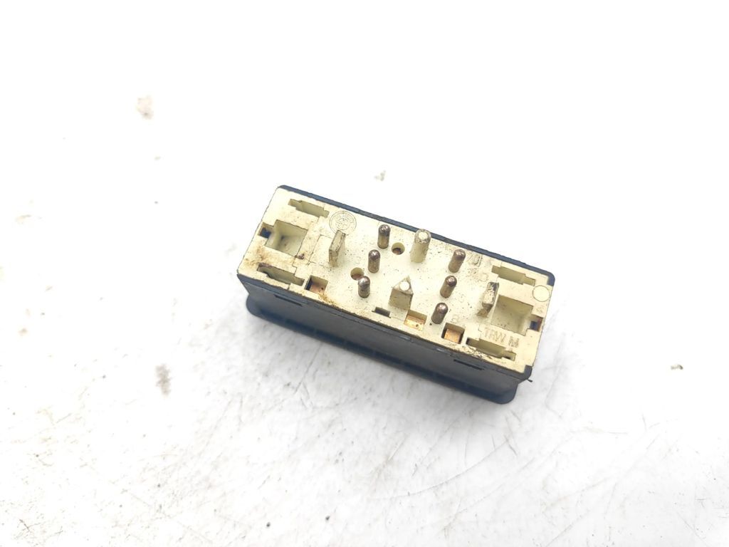 BMW 5 Series E34 525 1992 Sunroof switch button 8359270 