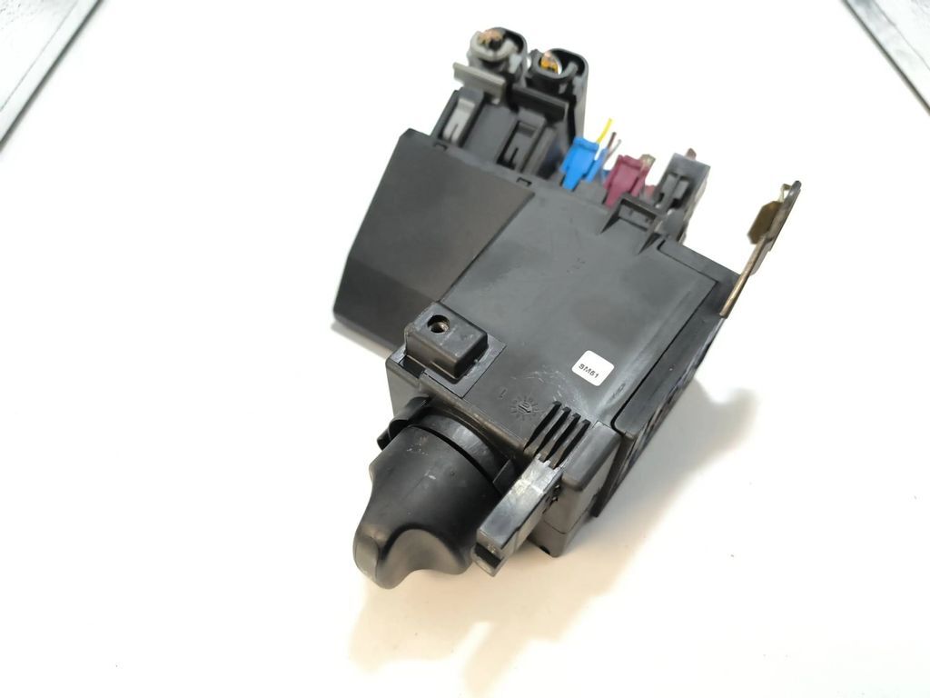 Mercedes-Benz E Class W210 1997 Light switch button 2105451404 