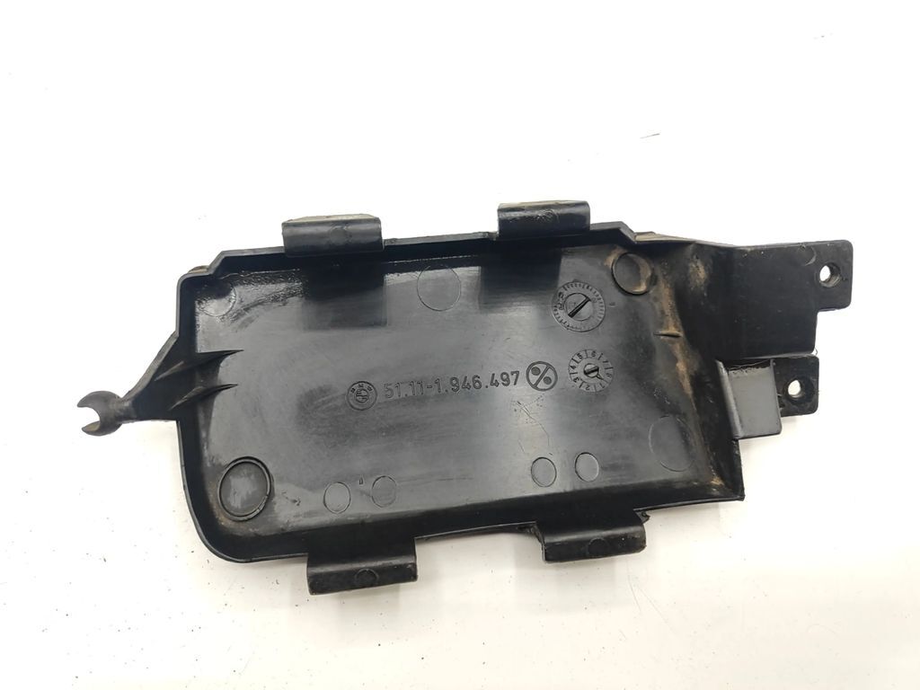 BMW 5 Series E34 1992 Front bumper lower fog grill cover 51111946497 