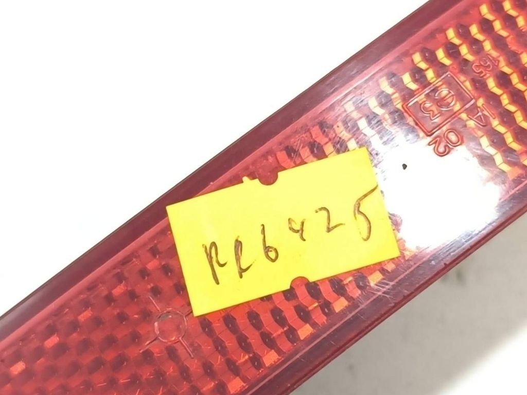 Fiat Croma 2007 rear left bumper light reflector 46834771SX 