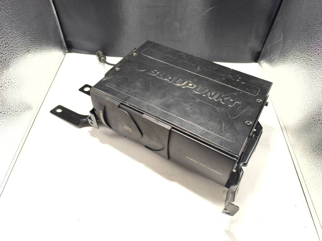 Alfa Romeo 159 2007 CD DVD changer 7607700014 