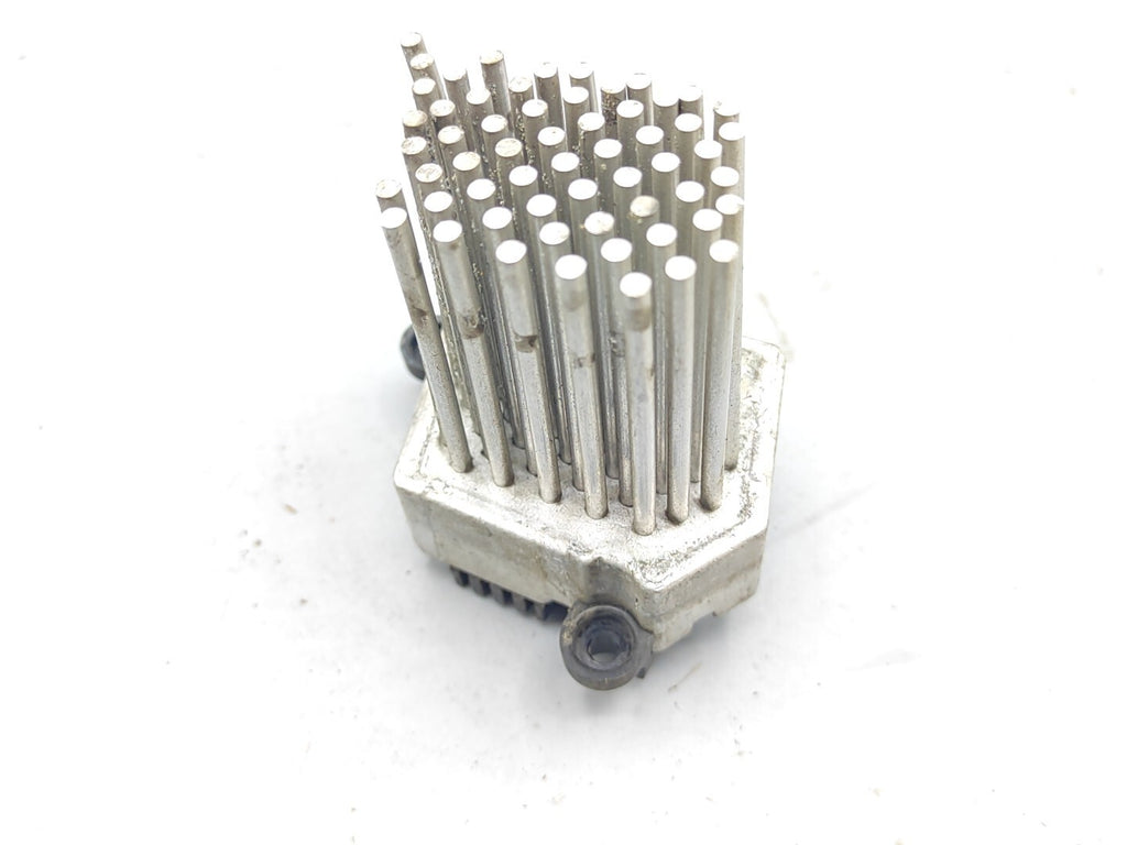 BMW 3 Series E46 320D 110kW  2000 Heater fan motor  resistor 6920365