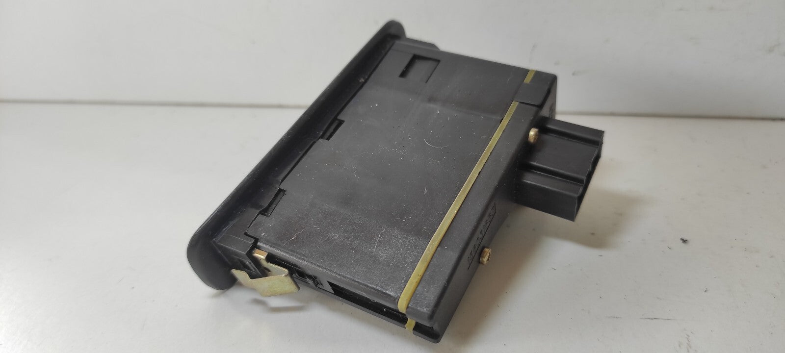 Alfa Romeo 156 8V 1.9JTD 85kW 2003 Front Headlight Range Adjust Switch 156031653
