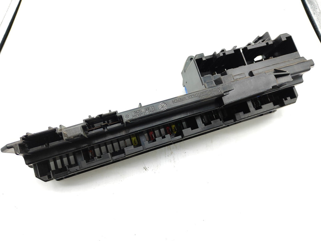 BMW 5 Series E61 530D 170kW 2006 Fuse Box Module 6957330 61146957330