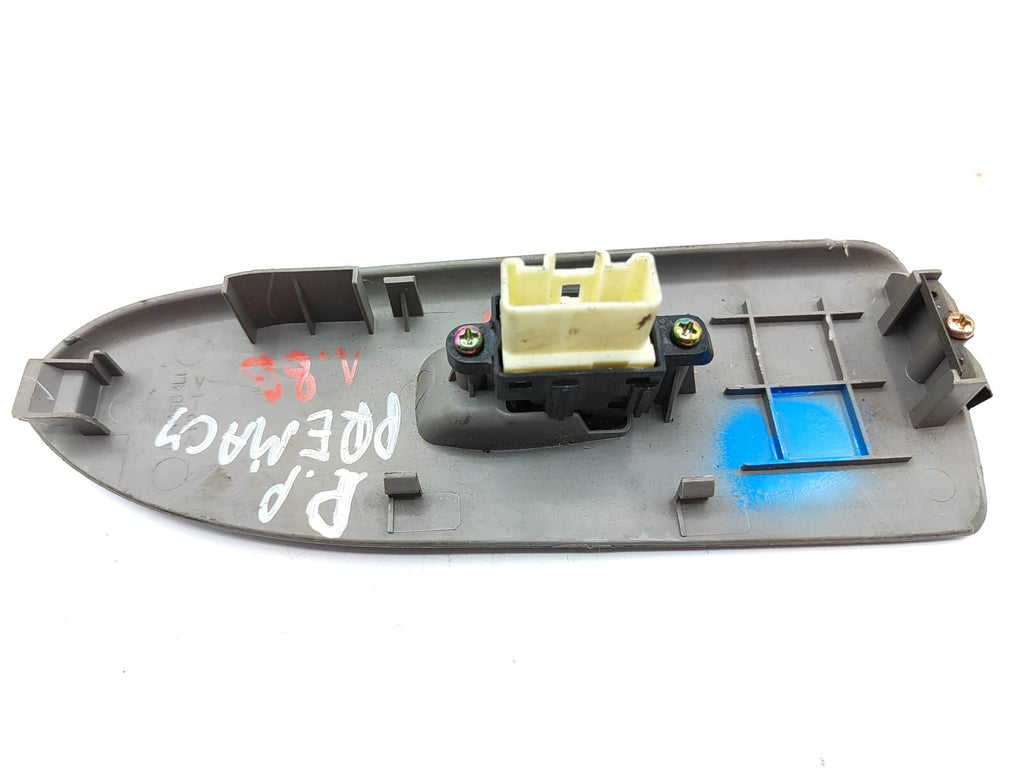 Mazda Premacy 2000 LHD Front Right Door Window Switch Button
