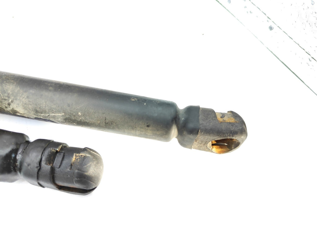 Alfa Romeo 147 2004 Rear Tailgate Shock Strut Set 46771551