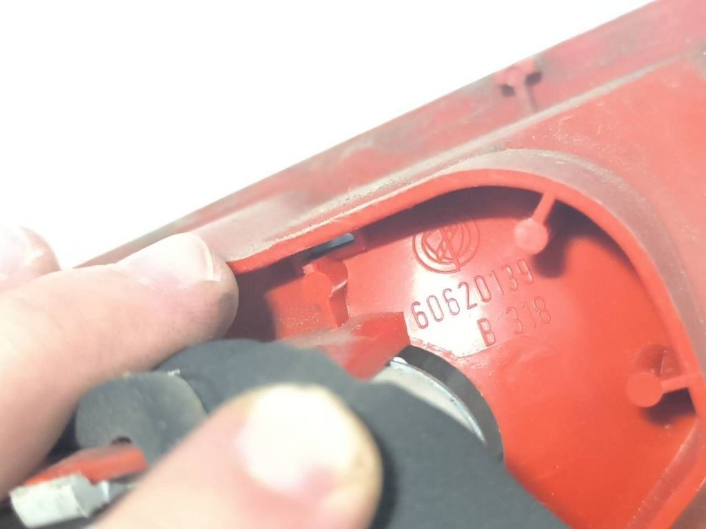 Alfa Romeo 156 1998 rear left tail light lamp 60620139 