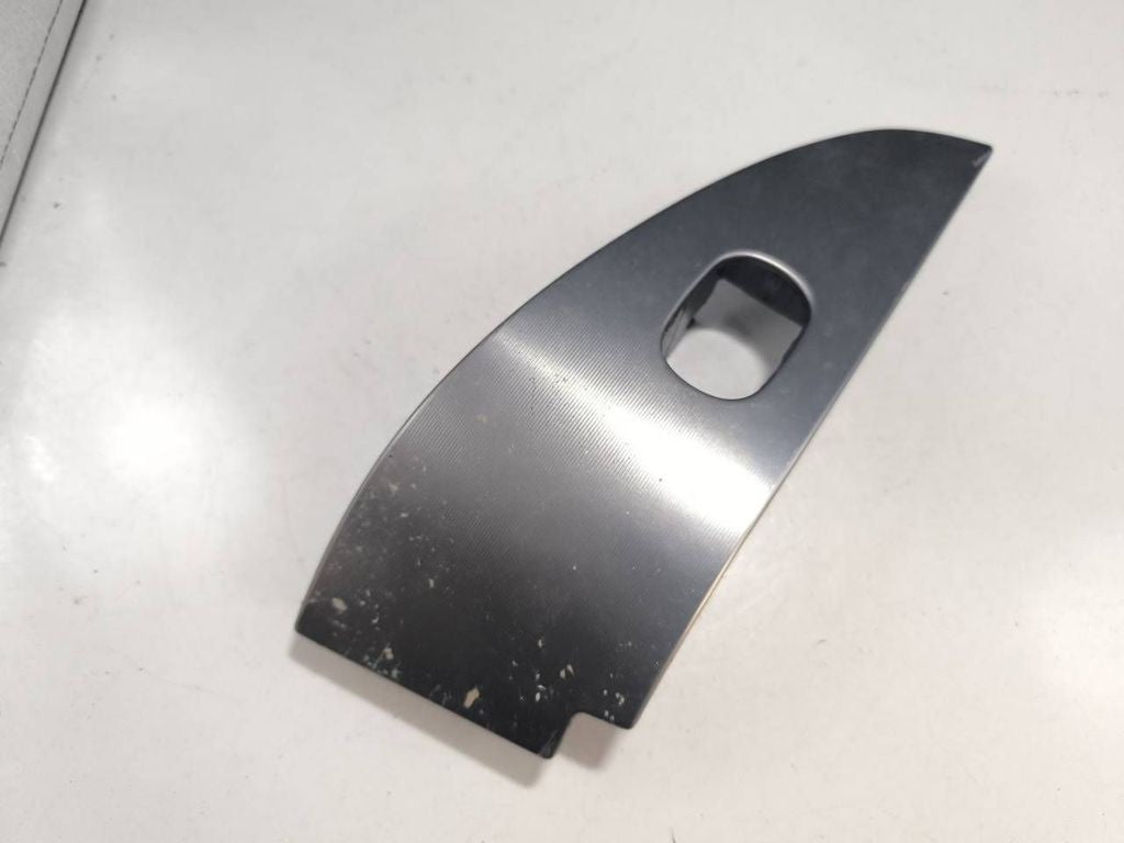 Mercedes-Benz C W203 2001 Electric window control switch trim A2037271928 