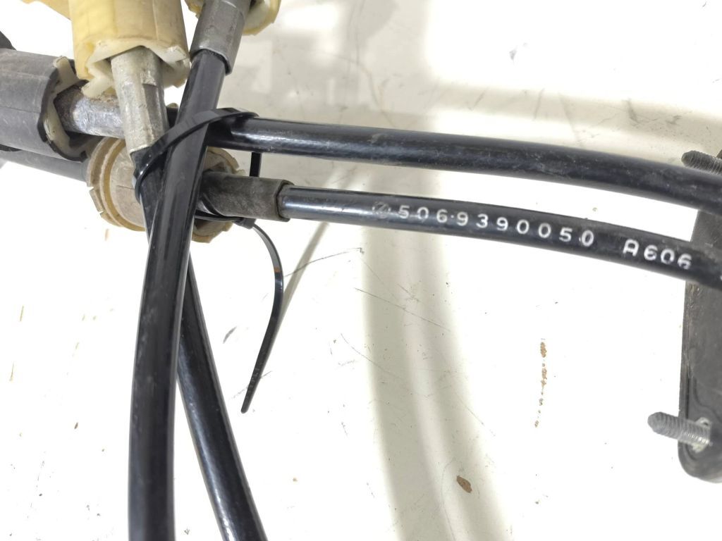 Alfa Romeo 159 1.9JTDm 2007 Gear shift cable linkage 5069390050 
