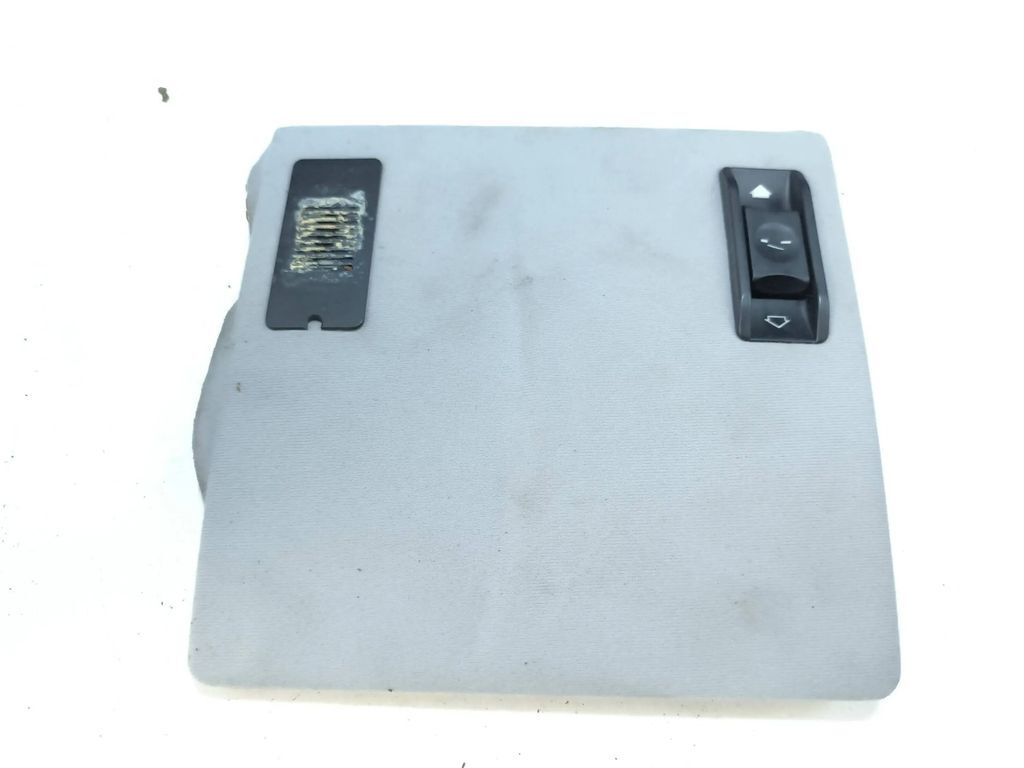 BMW 3 E46 328i 142kW 2000 Sunroof switch trim cover 8229029