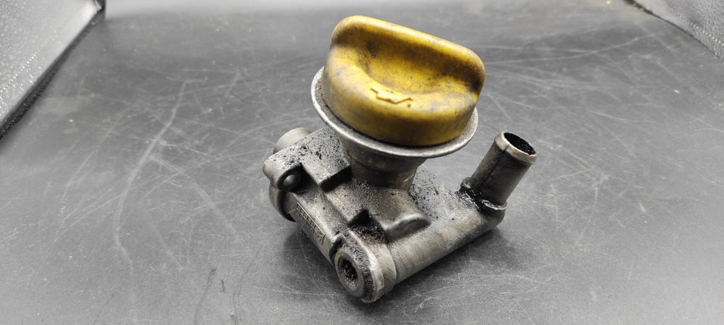 Alfa Romeo GT 1.9JTD 110kW 2004 Diesel Engine Oil Filler Cap 55195251