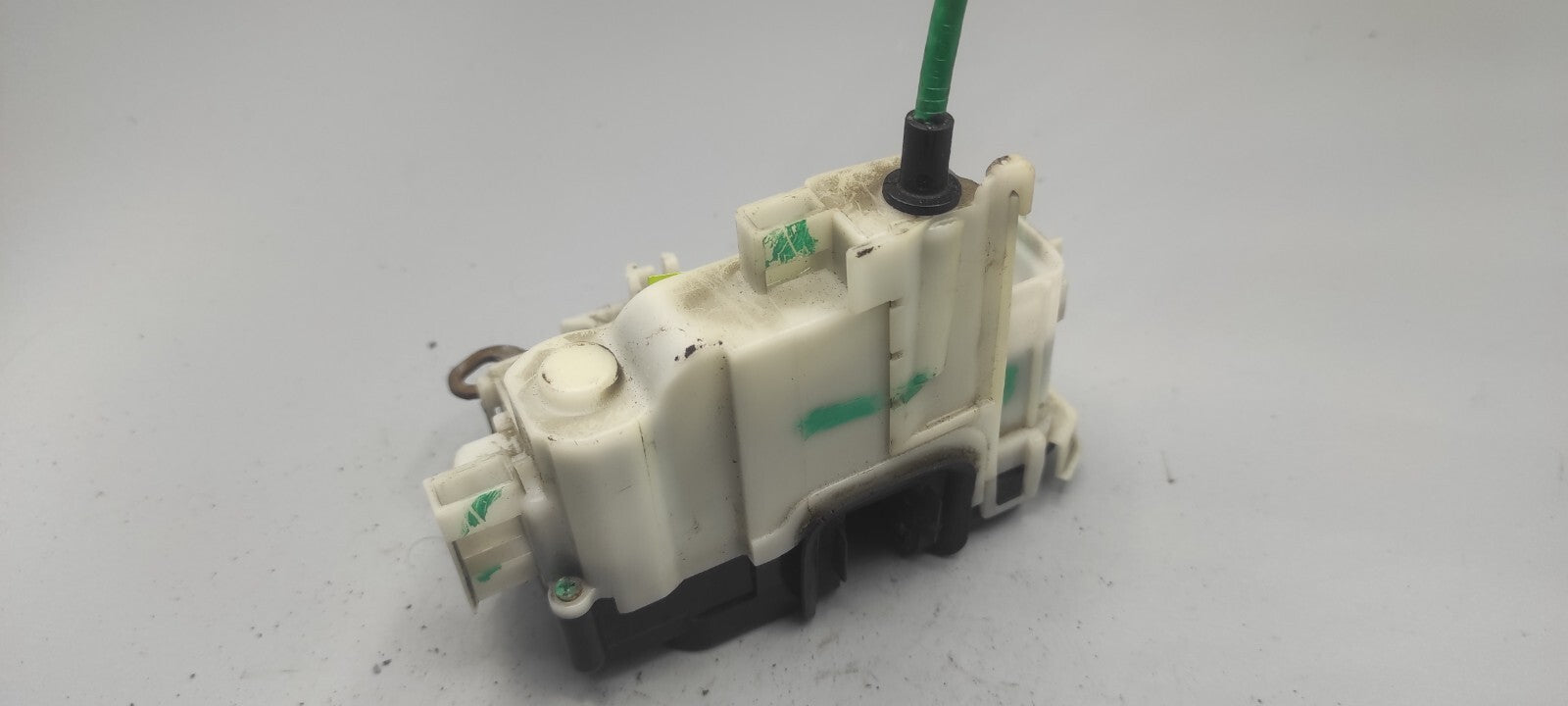 Alfa Romeo 159 1.9JTDm 110kW Diesel 2008 LHD Front Right Door Lock B792