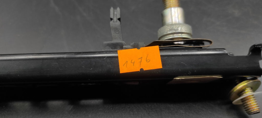 Alfa Romeo GT  2.0JTS 2004 Front Left Seatbelt Height Adjustment Regulator Rail