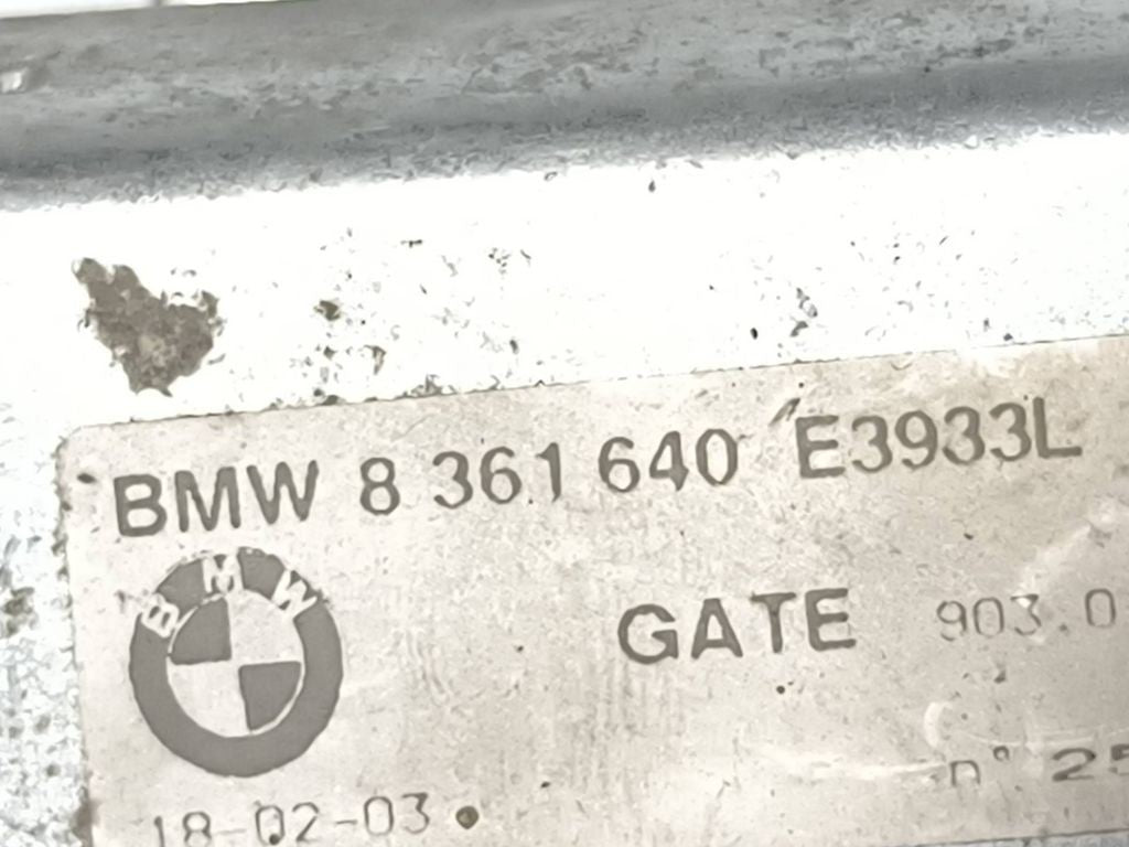 BMW 5 E39 2003 Rear wiper motor 8361640 