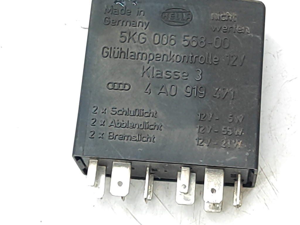 Audi A4 B5 1.6i 74kW Petrol 2001 Light  Control Module ECU 4A0919471 5KG00656800