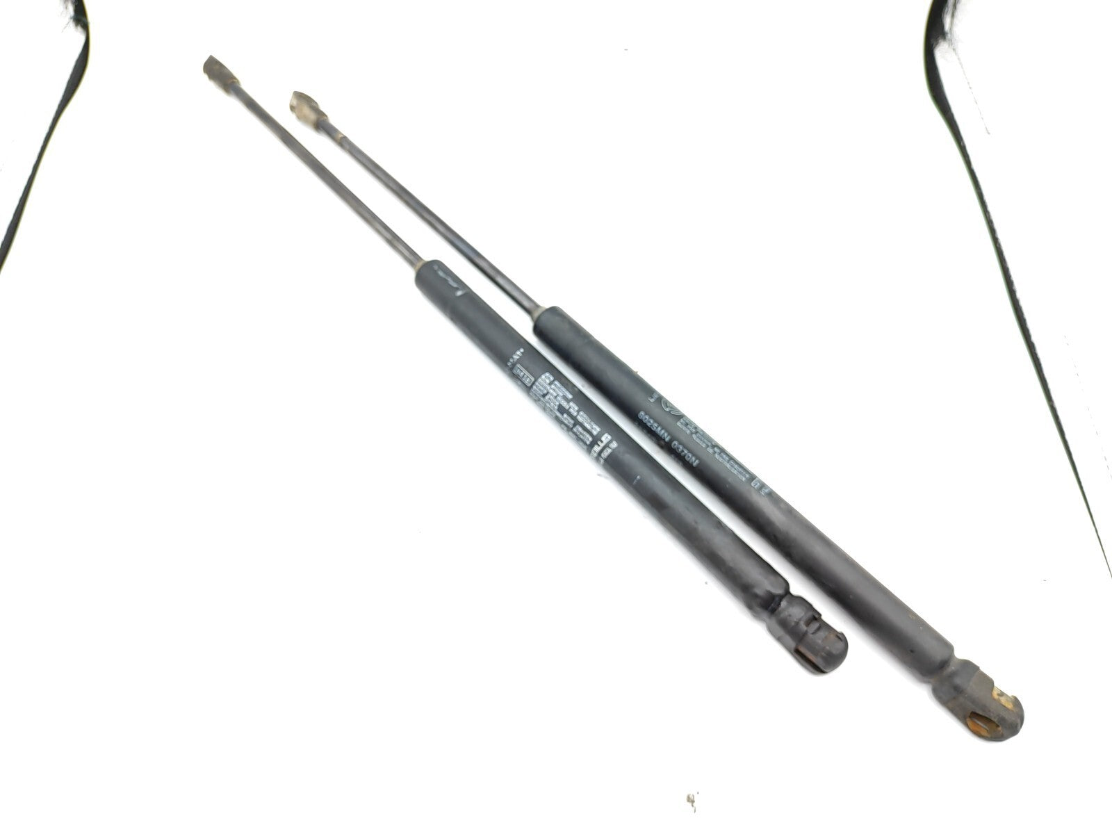 Alfa Romeo 147 2004 Rear Tailgate Shock Strut Set 46771551