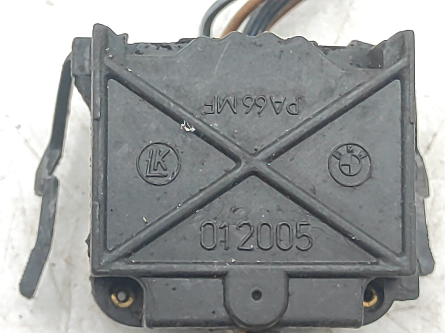 BMW 3 Series E36 325i Petrol Front Windshield Wiper Stalk Lever 012005