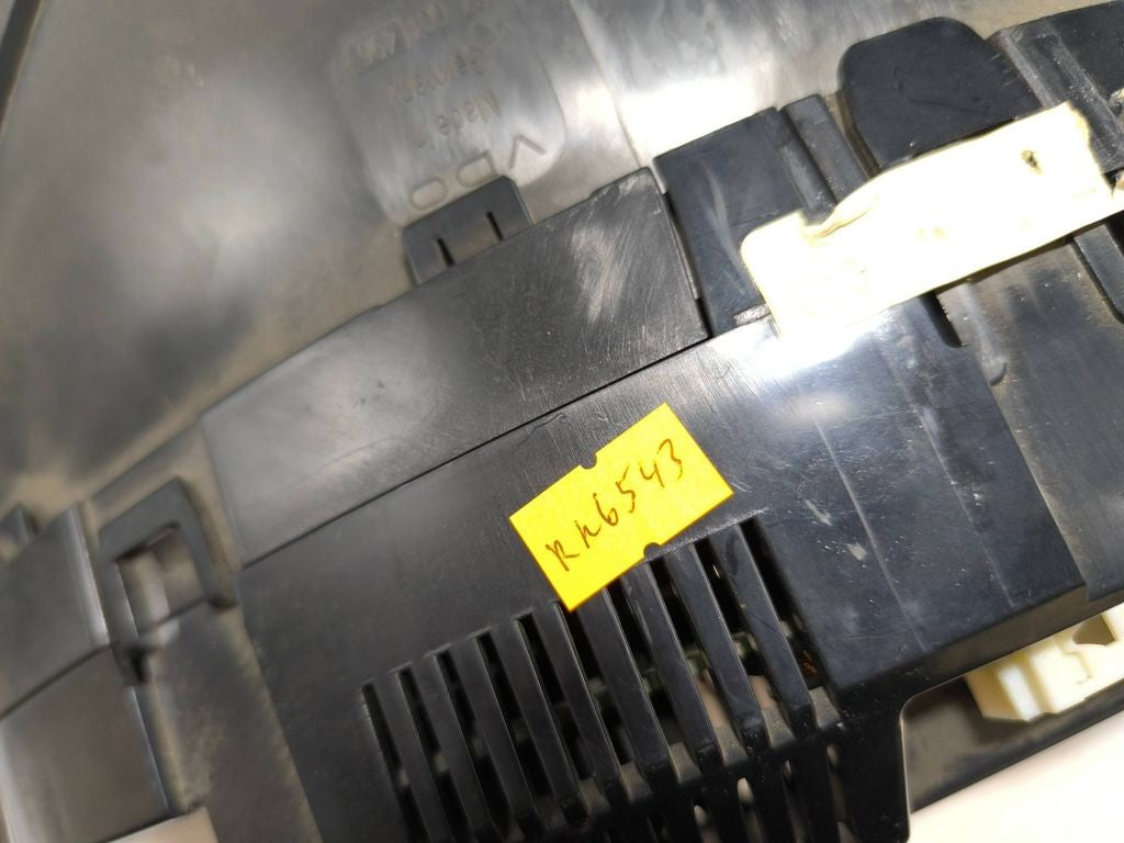 A2095403111 Mercedes-Benz CLK A209 C209 speedometer instrument cluster 