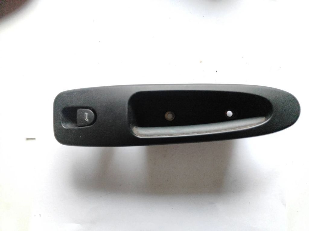 Alfa Romeo 166 1999 Rear Right Electric window control switch 156018359 