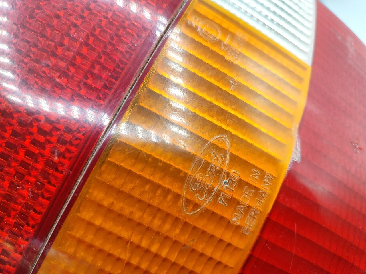 Ford Sierra COMBI 1985 LHD Rear Left Taillight Light 83BG13N00