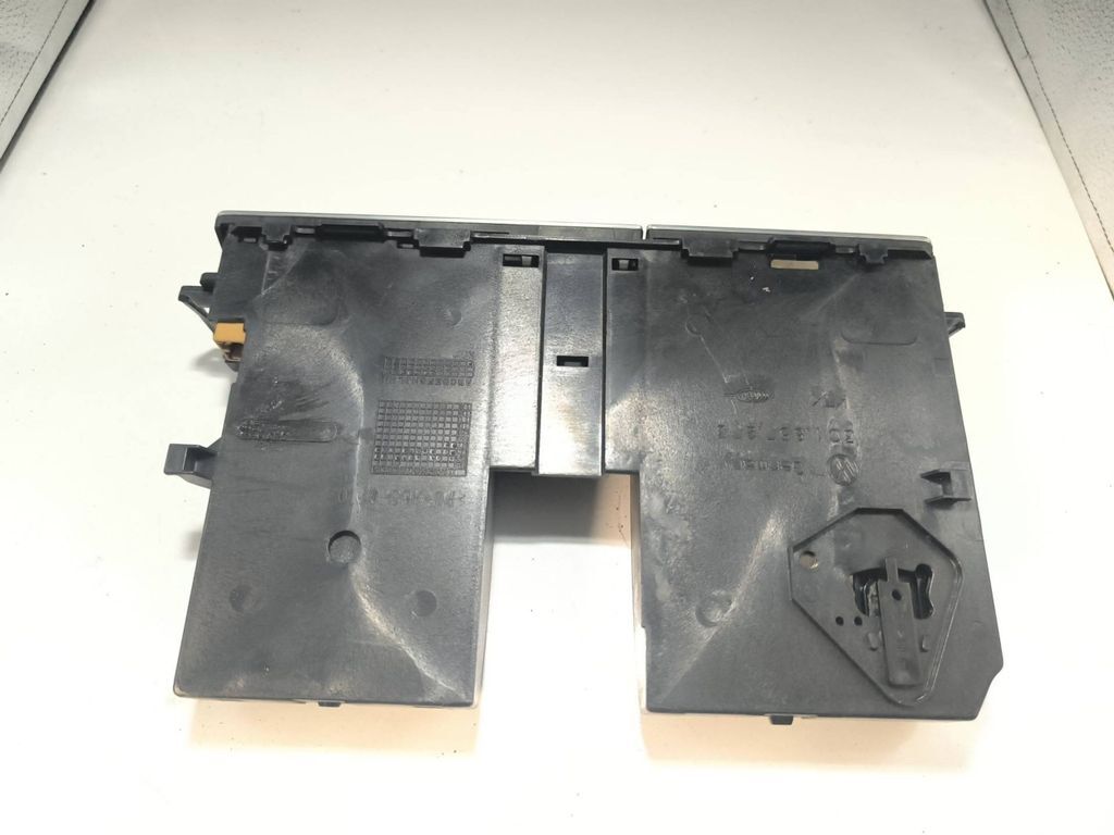Volkswagen PASSAT B6 2008 dashboard storage box compartment 3C1857273 