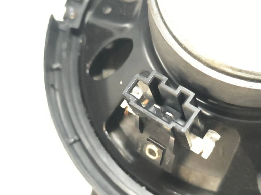 BMW 3 E46 2000 door speaker 8368244 