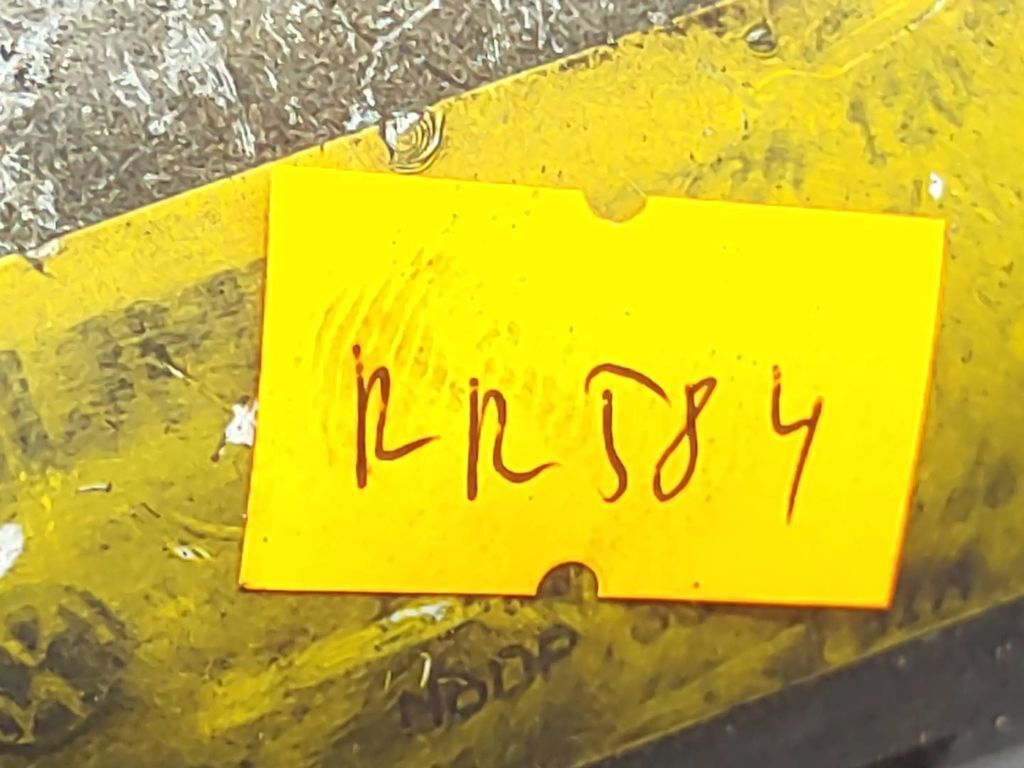 Volkswagen Golf III 1995 Rear windshield glass wiper motor 1H6955717 