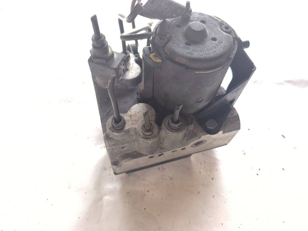 BMW 5 E39 1997 ABS Pump 34511090910 